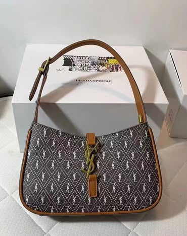 Saint Laurent Hobo Shoulder Bag