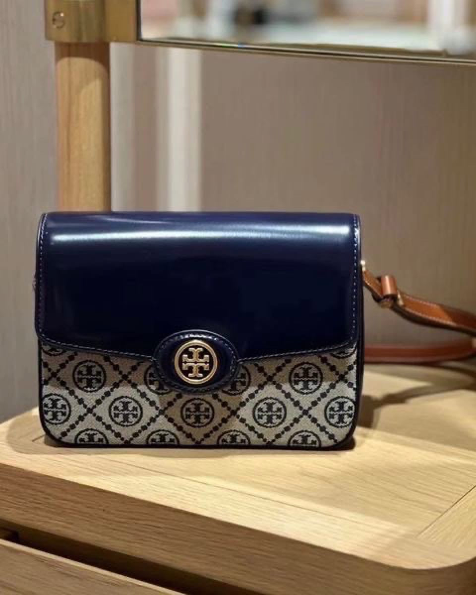 Tory Burch Robinson T Monogram Convertible Shoulder Bag in Blue