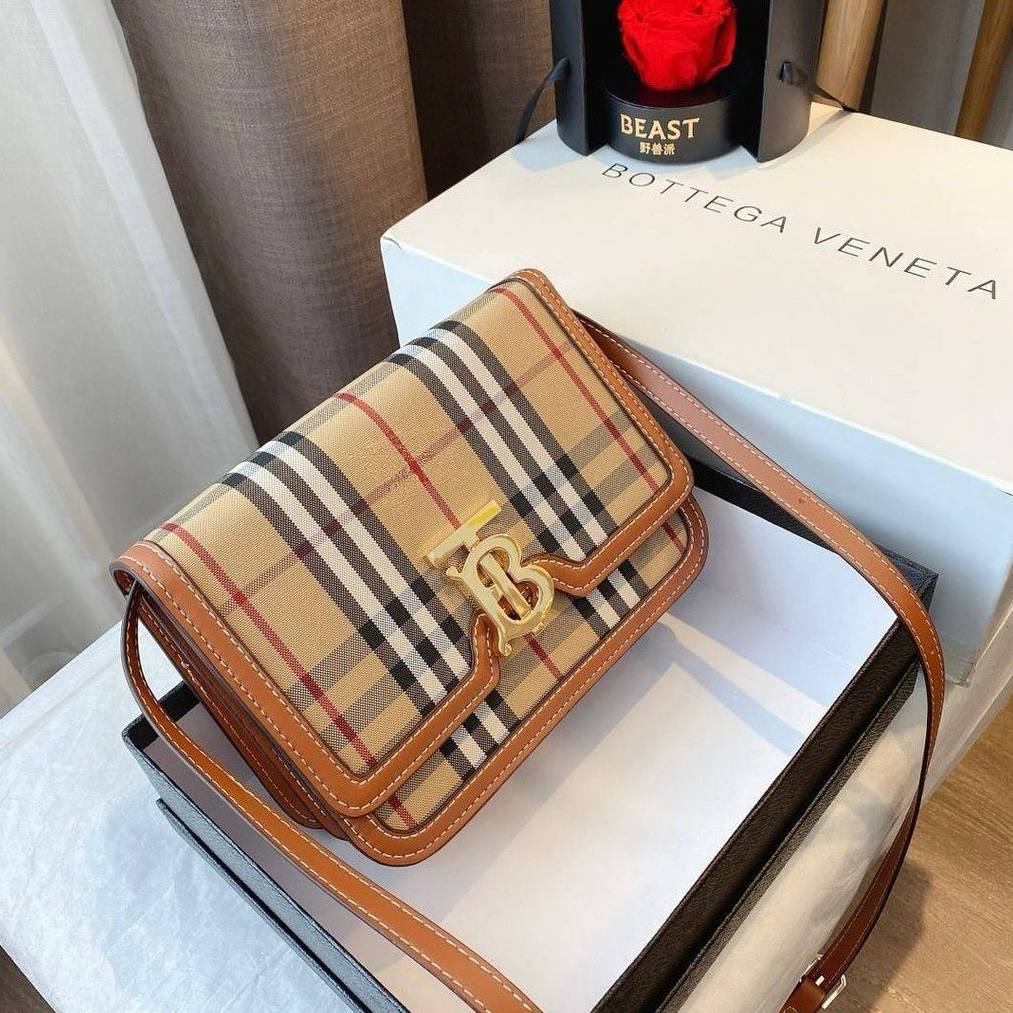Burberry Cowhide P Crossbody Bag