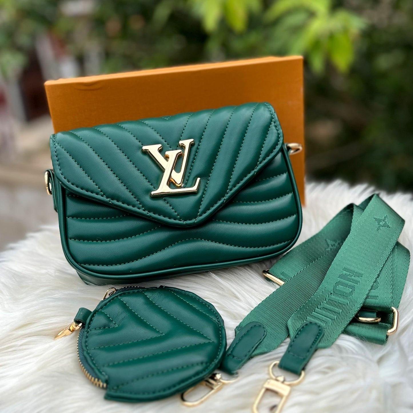 LOUIS VUITTON Wave Chain Bag PM