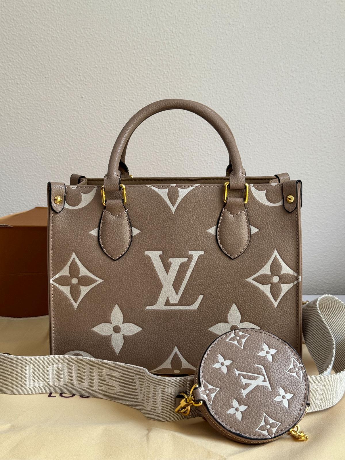 LOUIS VUITTON Empreinte On The Go PM ( Beige )