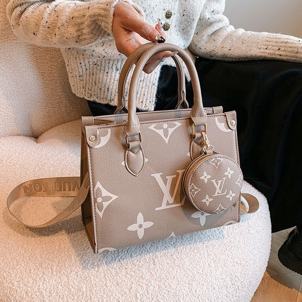 LOUIS VUITTON Empreinte On The Go PM ( Beige )