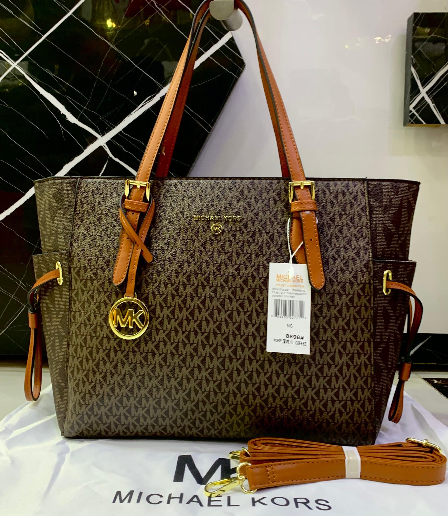 Michael Kors Voyager Tote Bag