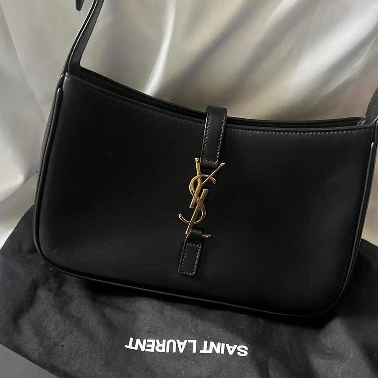 Saint Laurent Hobo Shoulder Bag (Black)