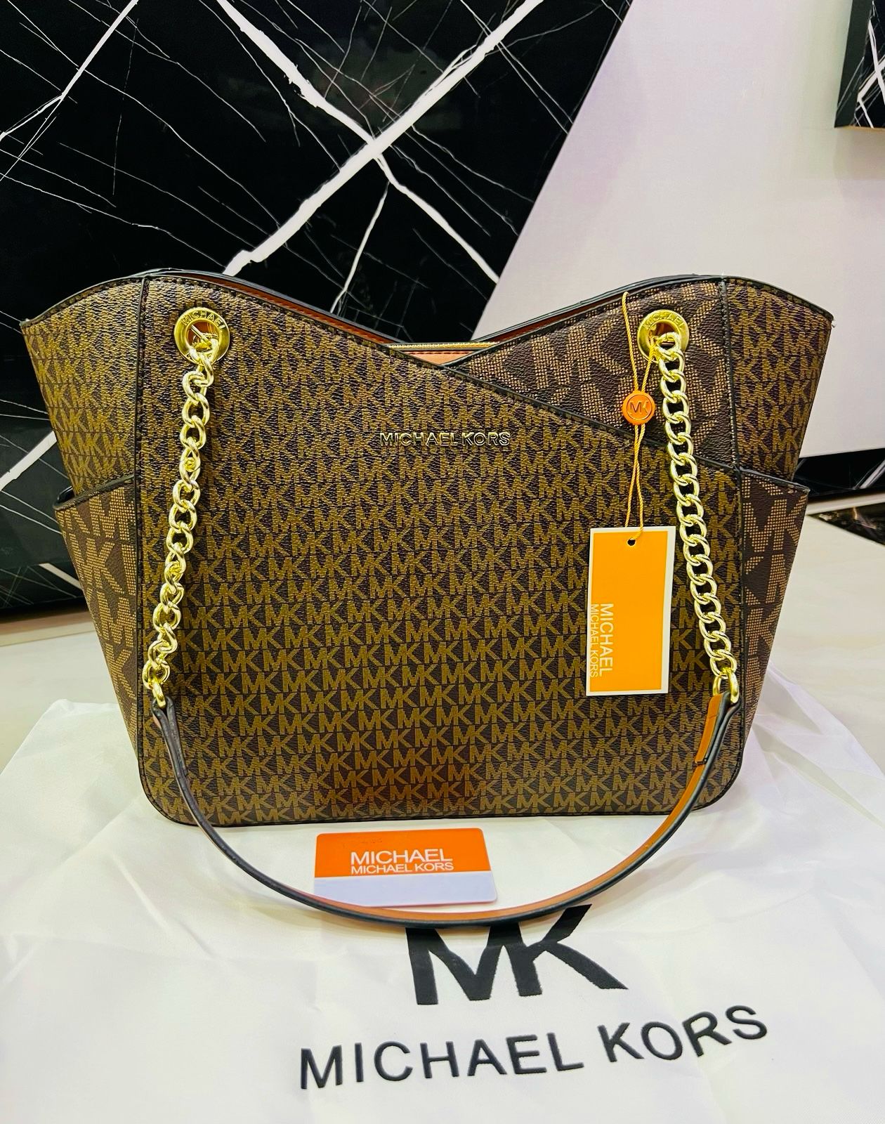 MICHAEL KORS Jet Set Tote Bag