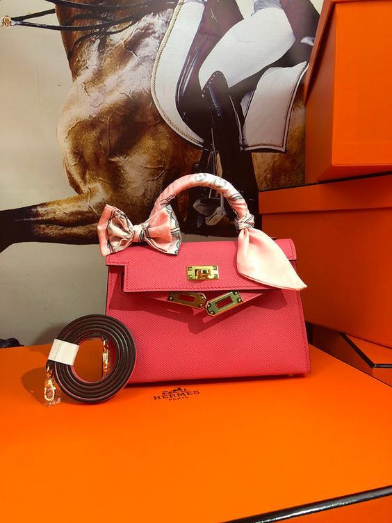 Hermes Mini Kelly 20 Bag
