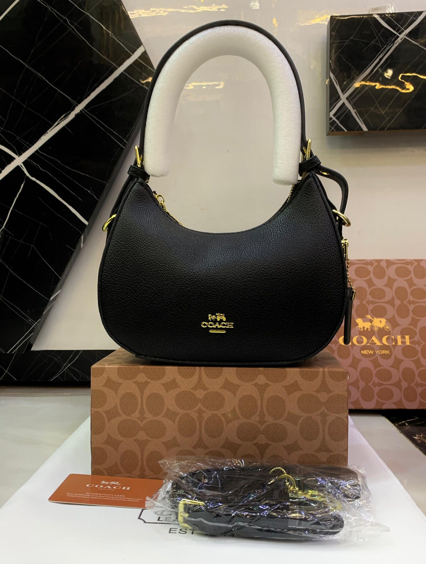 COACH Bailey Hobo Shoulder Bag Leather Design