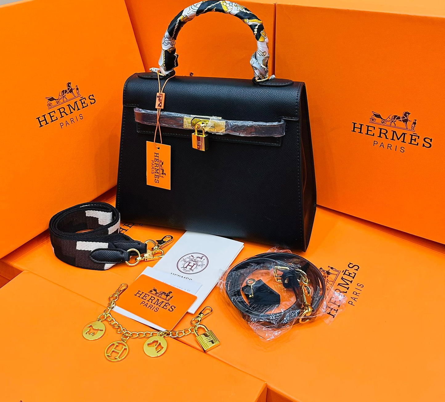 Hermes Kelly 25 Handbag Black