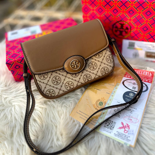 Tory Burch Robinson T Monogram Convertible Shoulder Bag in Beige