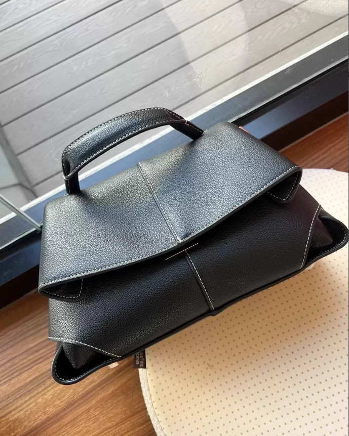 Polene Mokki Neuf Shoulder Bag (Black)