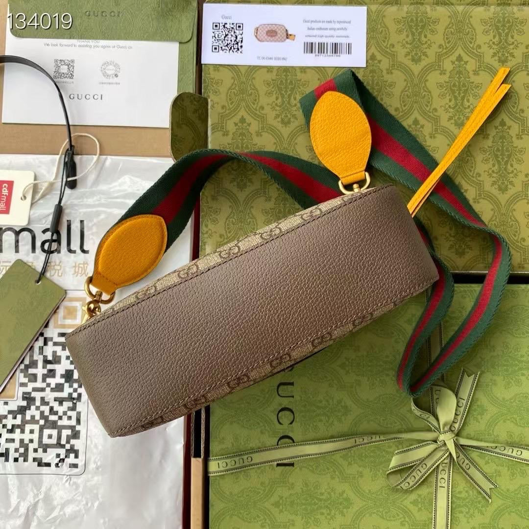 Gucci GG Supreme Neo Vintage Messenger Bag