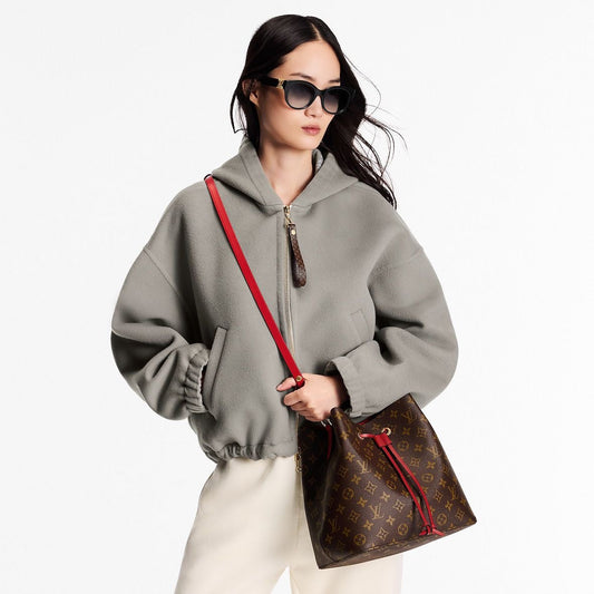 Louis Vuitton NéoNoé Shoulder Bag in Red Strep