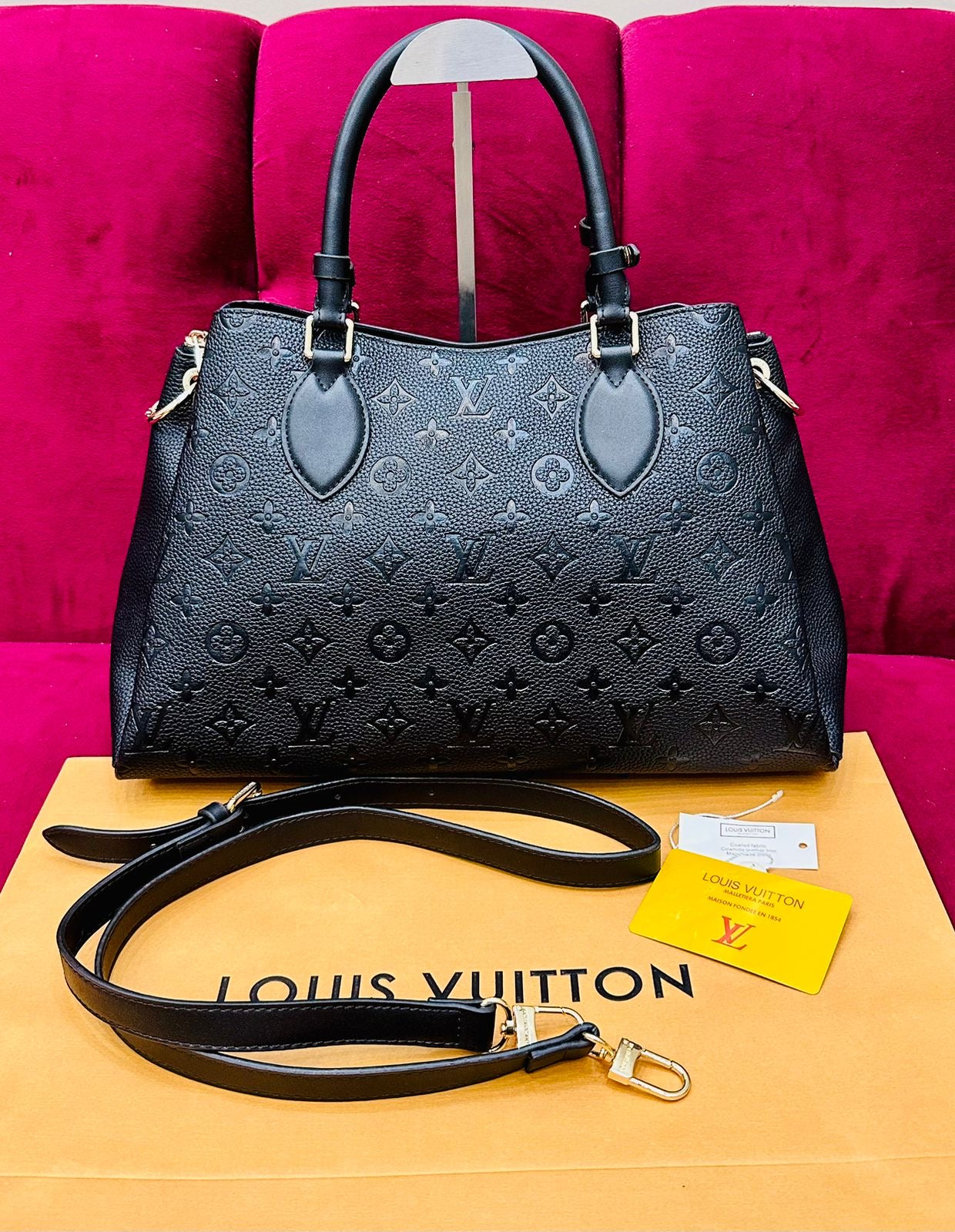 Louis Vuitton Vendome MM Tote Bag in Leather Design