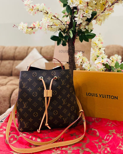 Louis Vuitton NéoNoé Shoulder Bag