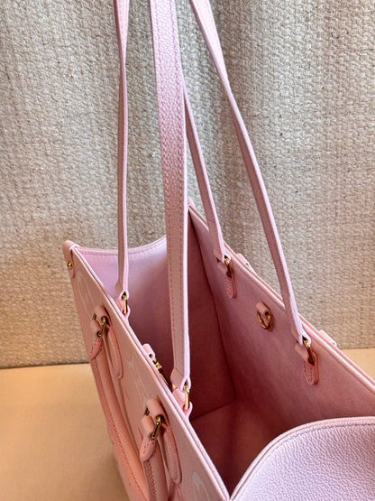 Louis Vuitton OnTheGo MM Large Tote Bag (Degrade Rose)