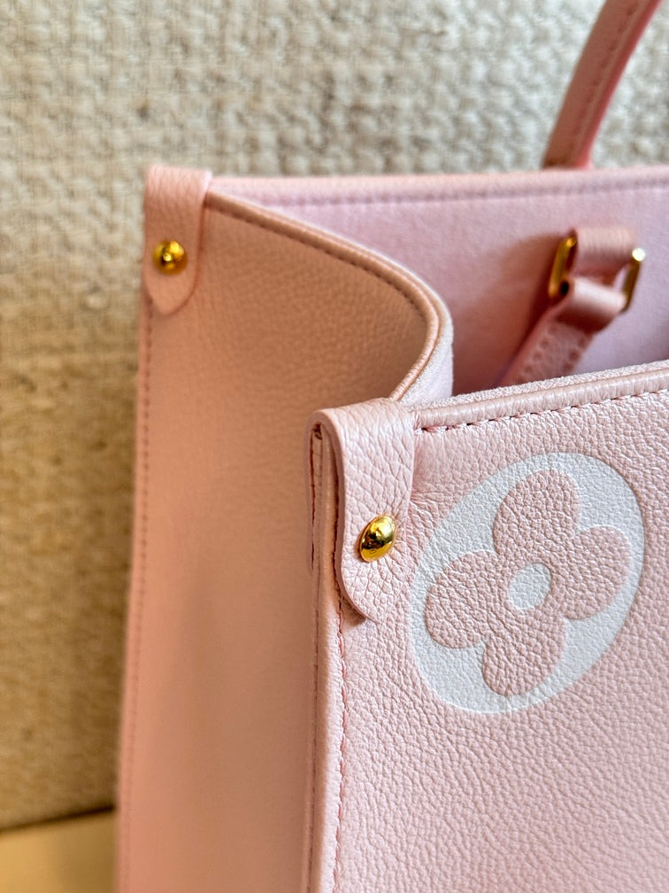 Louis Vuitton OnTheGo MM Large Tote Bag (Degrade Rose)