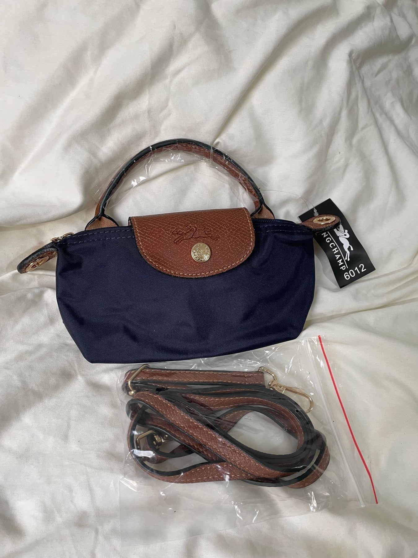Longchamp Le Pliage Pouch with Handle (Navy Blue)