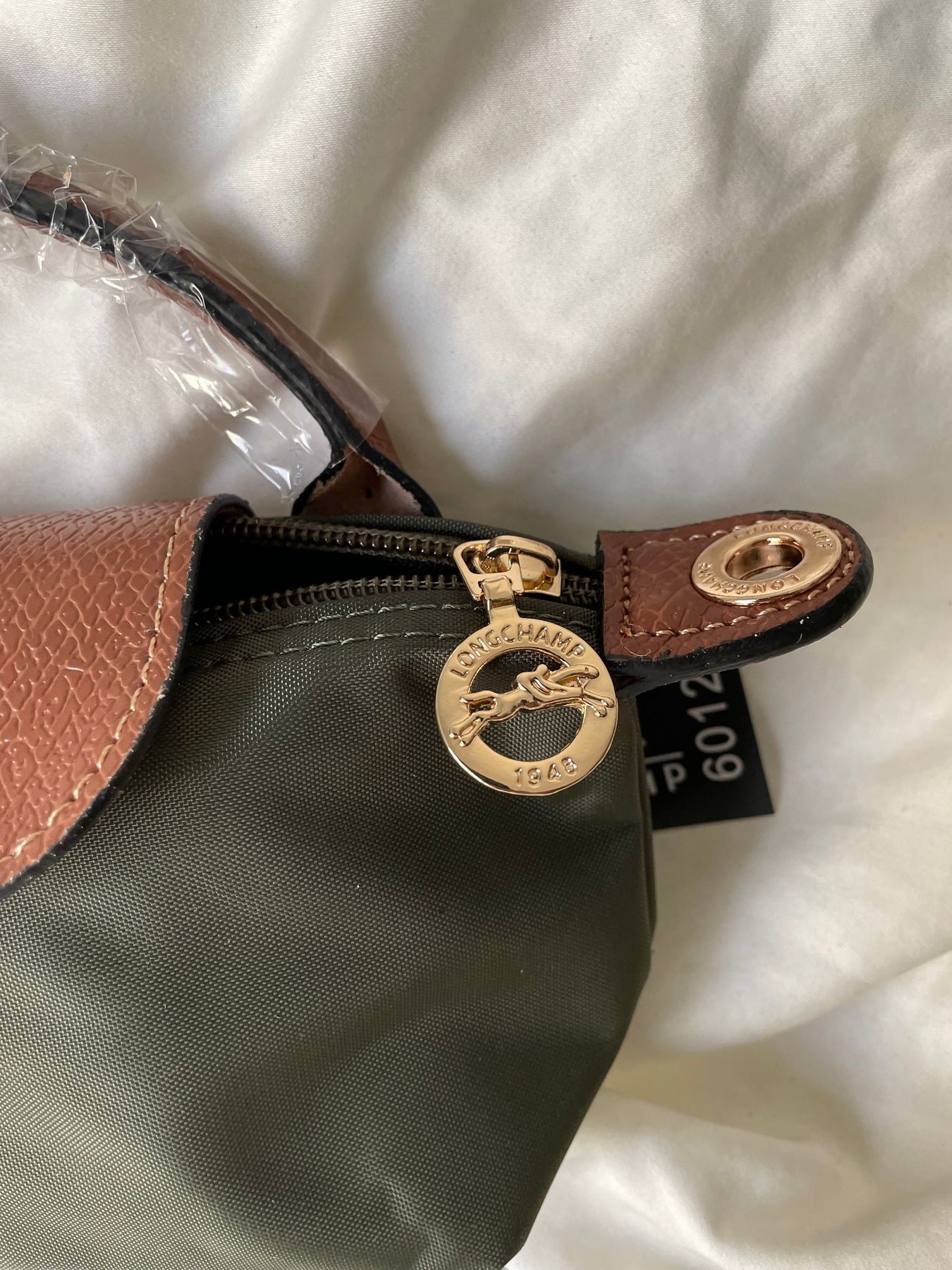 Longchamp Le Pliage Pouch with Handle (Forest Green)