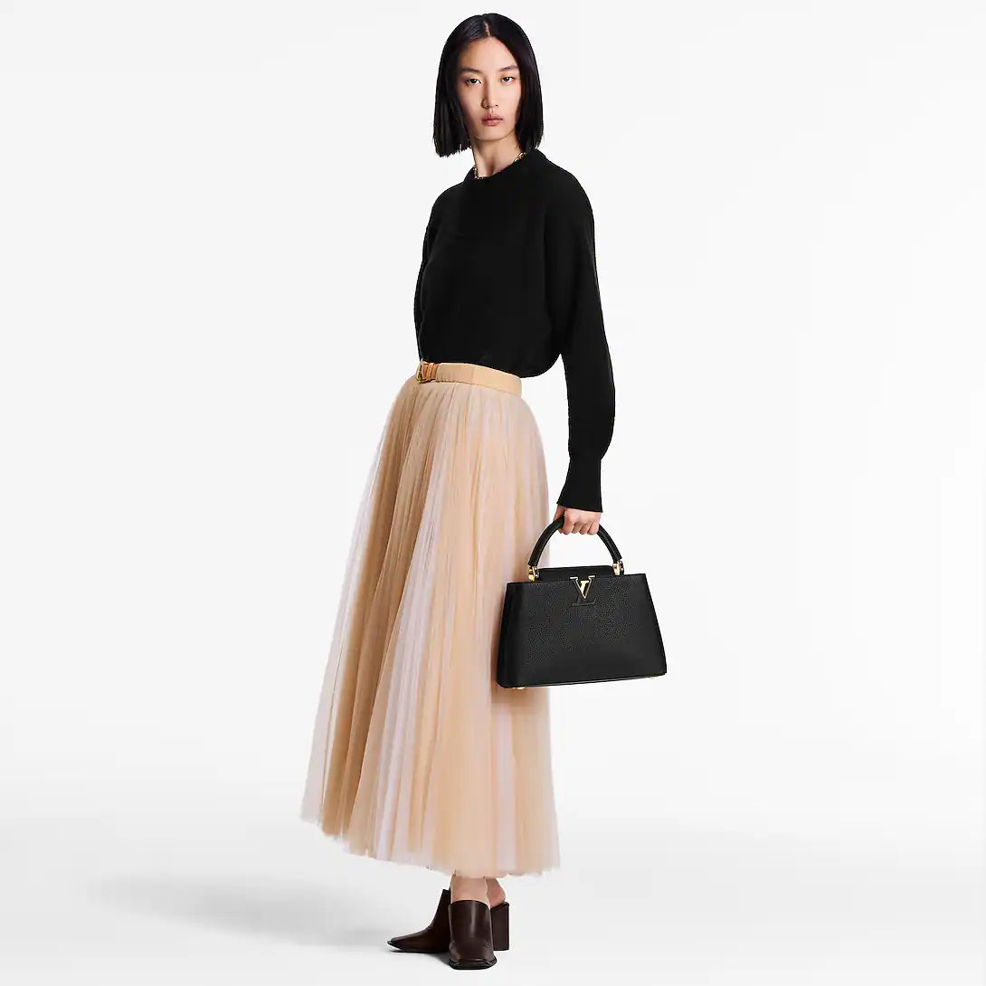 Louis Vuitton Capucines BB Hand Bag (Black)
