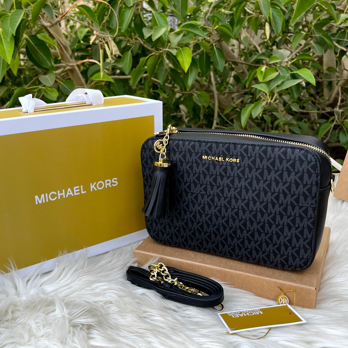 MICHAEL KORS Ginny Crossbody Bag