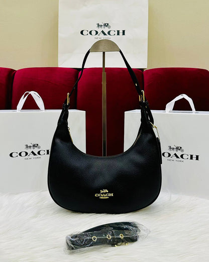 COACH Bailey Hobo Shoulder Bag Leather Design
