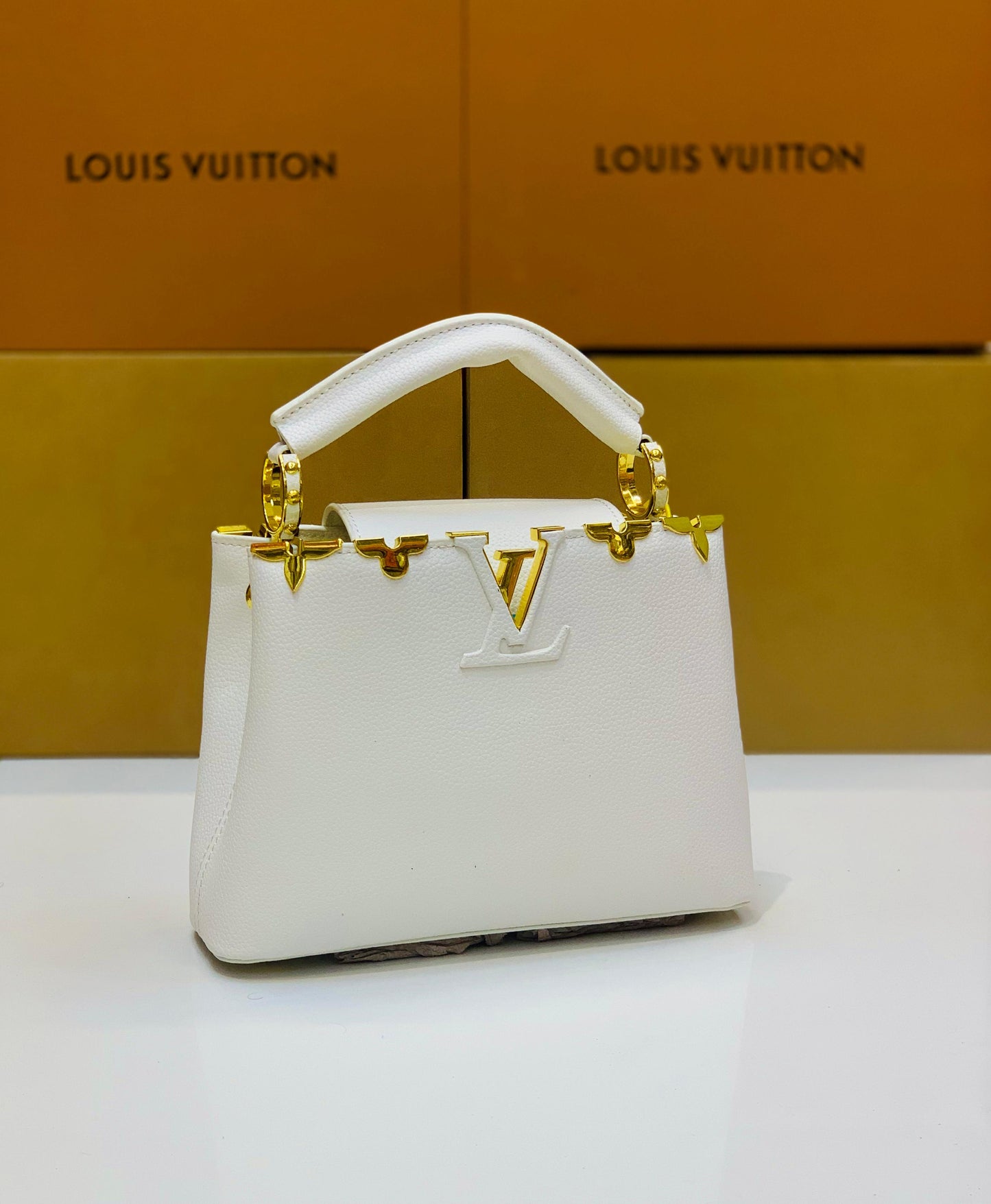 Louis Vuitton Capucines BB Hand Bag (White)