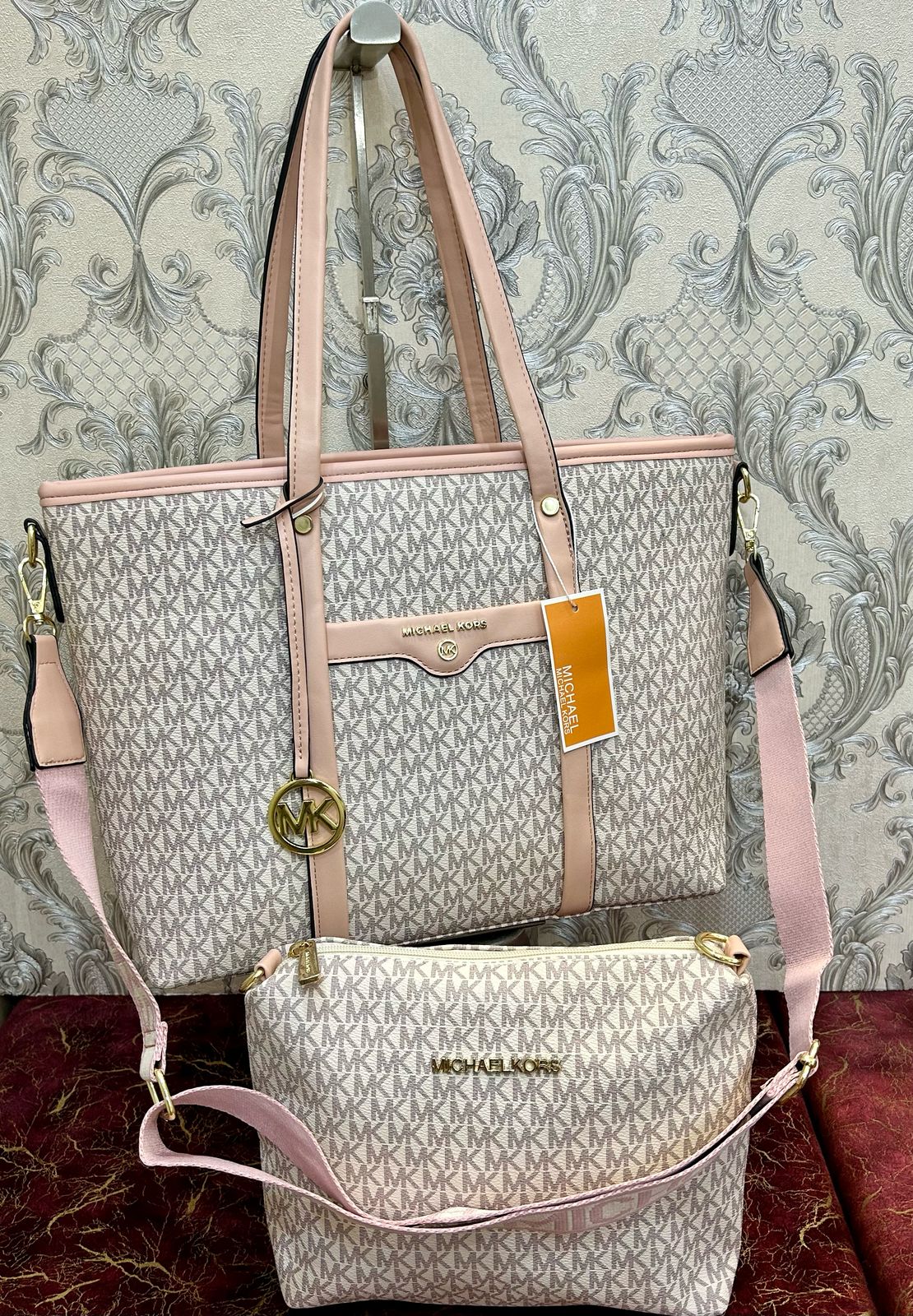 MICHAEL KORS Beck Tote Bag