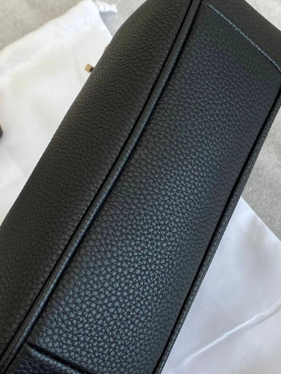 Coach Teri Shoulder Bag (Black)