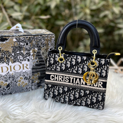 CHRISTIAN DIOR Embroidery Hand Bag