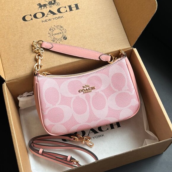 Coach Teri Shoulder Bag (Powder Pink)