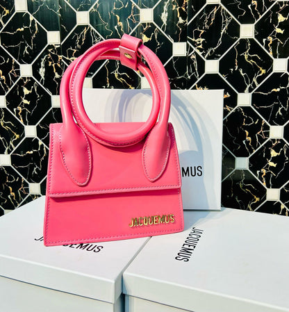 JAQUEMUS Le Chiquito Moyen Bag