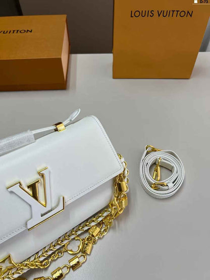 Louis Vuitton Wallet On Chain Capucines (White)