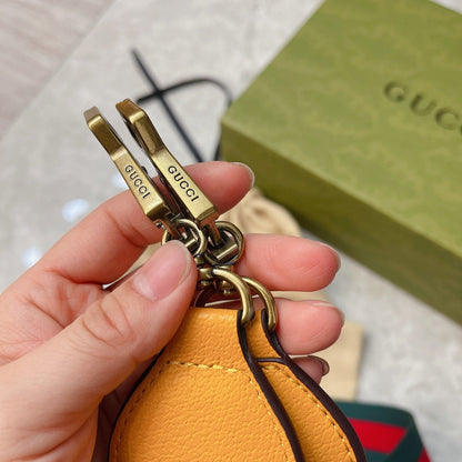 Gucci GG Supreme Neo Vintage Messenger Bag